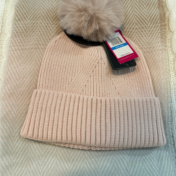 Vince Camuto Blush Beanie and Scarf Set - Picture 2 of 6